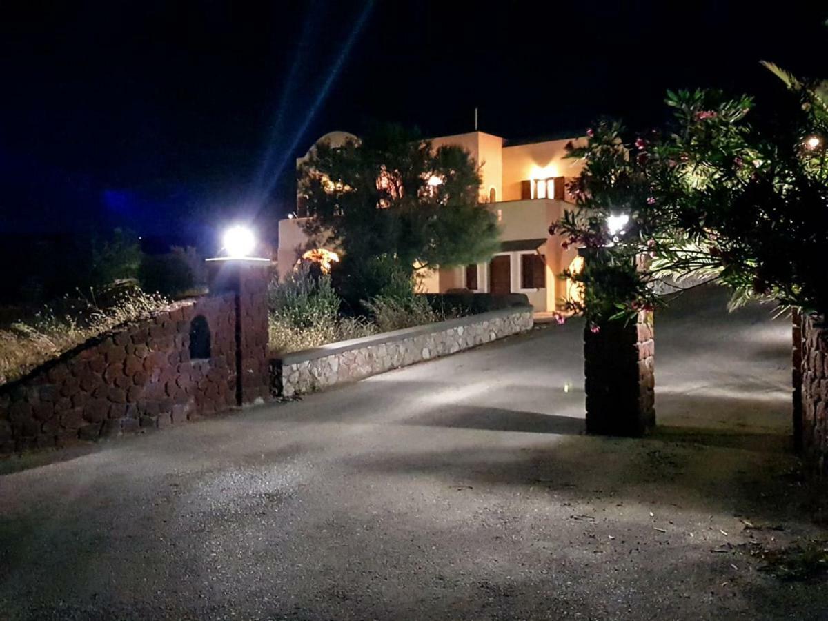 Sunshine House For 9, Cozy Set Up,Verandas, Sea View. Karterados  Exterior photo